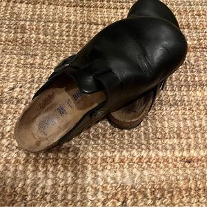 Birkenstock Boston black leather size 38 or 8 women’s